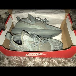 Nike LunarCharge Essential